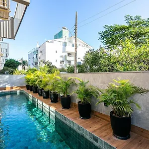 Apartamento Apto Moderno Predio Novo Em Jurere Jpr212, Florianópolis